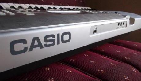 CASIO CTK-800 Piano keyboard photo
